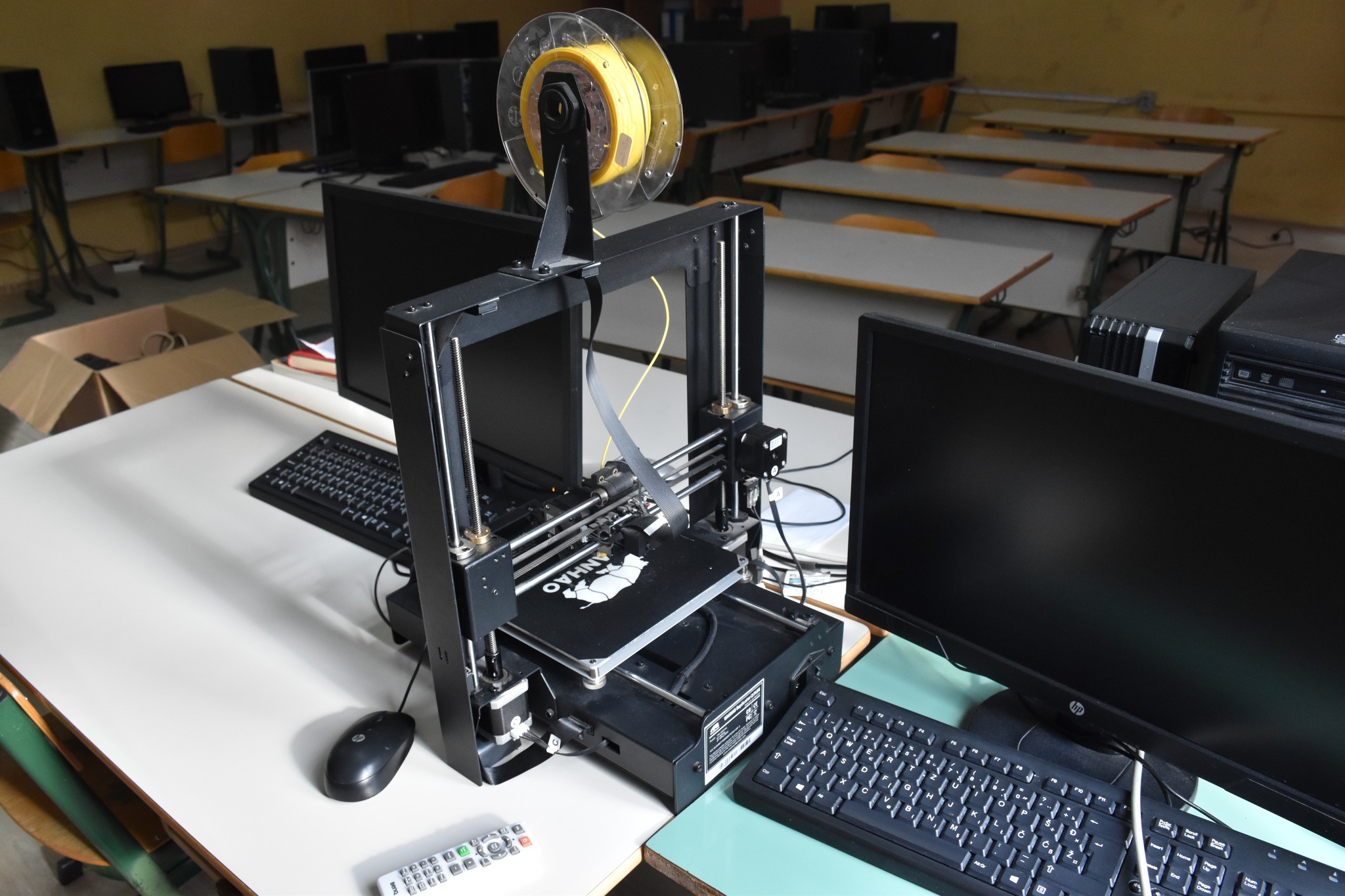 Operaterna CNC mašinama