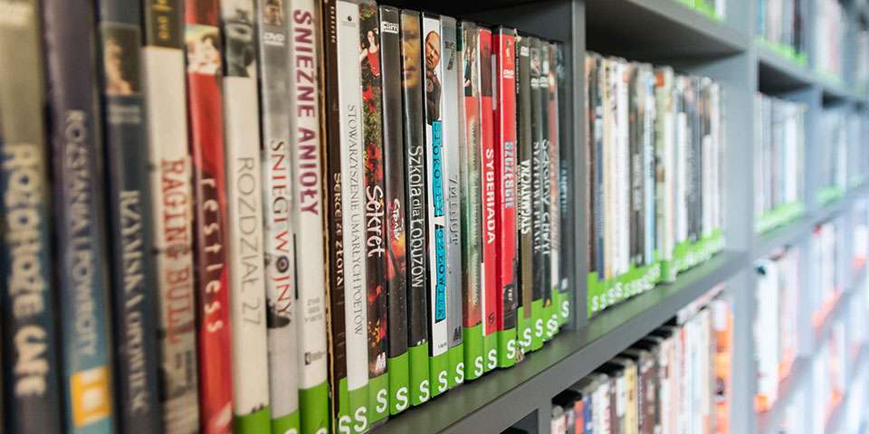 Beyond the College: Taking Classes at the Graduate Schools